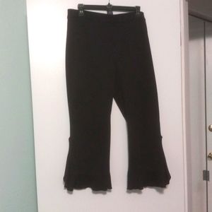 Capri sz 14 by Alfani botton scalloped  nice style - stretch pull on no zipper.